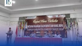 Ketua KPU Sumenep, Nurus Syamsi, memimpin rapat pleno terbuka penetapan pasangan calon Bupati dan Wakil Bupati terpilih hasil Pilkada 2024.