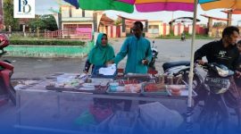 Suasana pasar takjil Ramadan di Sumenep yang selalu dipadati warga menjelang waktu berbuka.